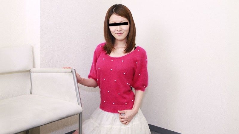 亲生女儿雾岛安娜试衣间情欲爆发,禁忌乱伦店员小哥狂野激情!霧島あんな 10musume_081624_01
